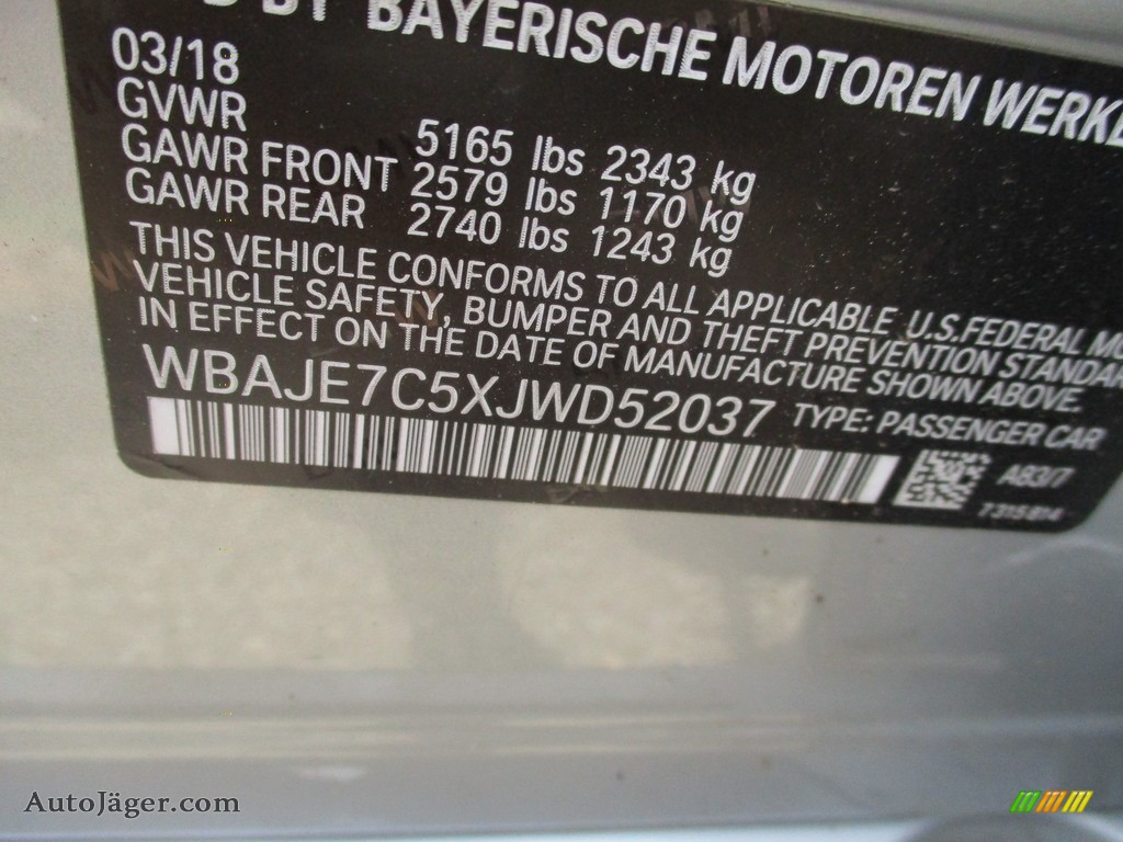 2018 5 Series 540i xDrive Sedan - Glacier Silver Metallic / Black photo #19