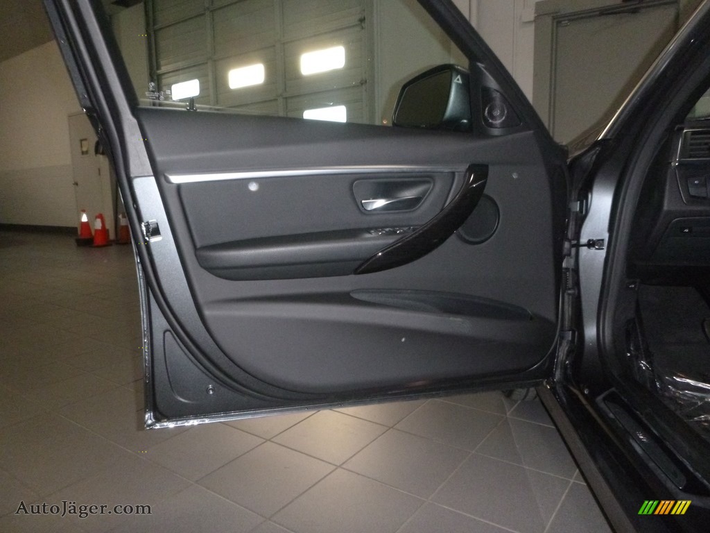 2018 3 Series 330i xDrive Sedan - Mineral Grey Metallic / Black photo #9