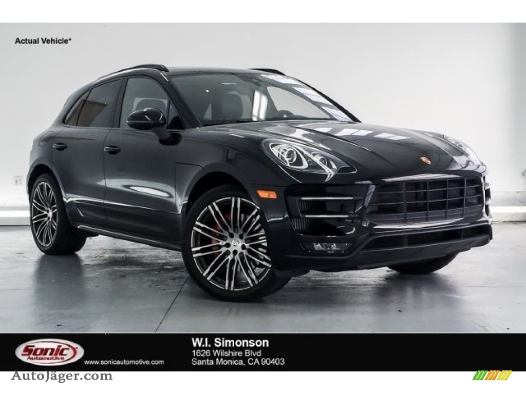 Black / Black Porsche Macan Turbo