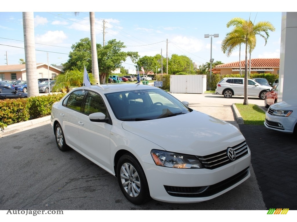 2015 Passat Wolfsburg Edition Sedan - Candy White / Titan Black photo #1