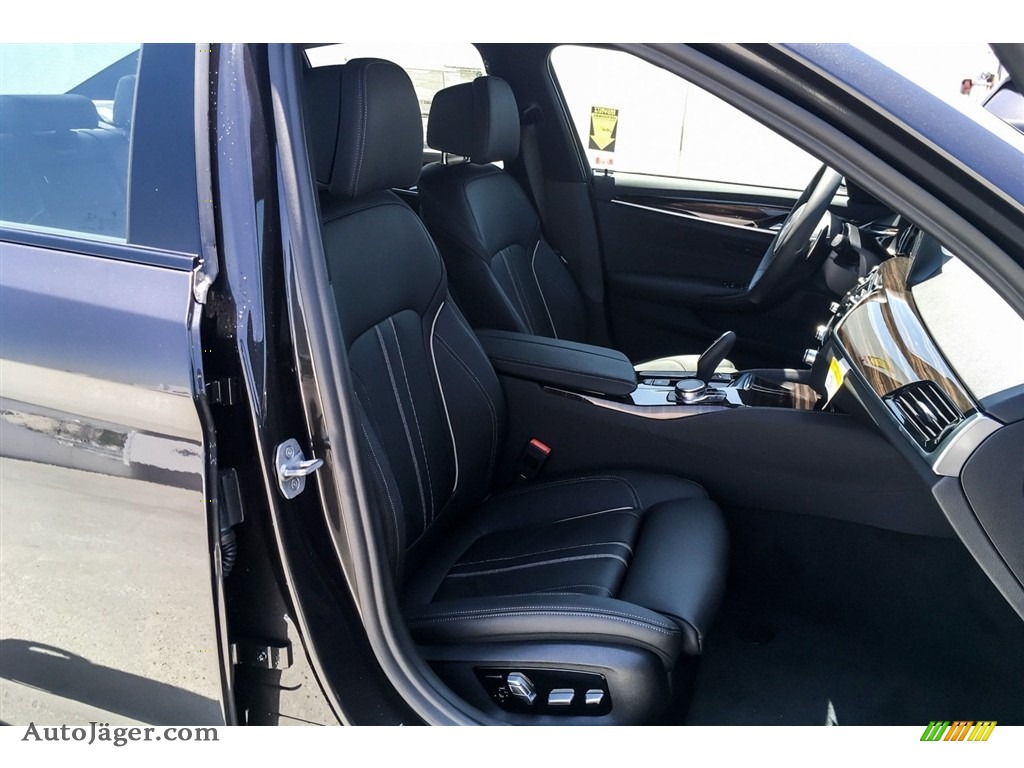 2018 5 Series 540i xDrive Sedan - Dark Graphite Metallic / Black photo #2