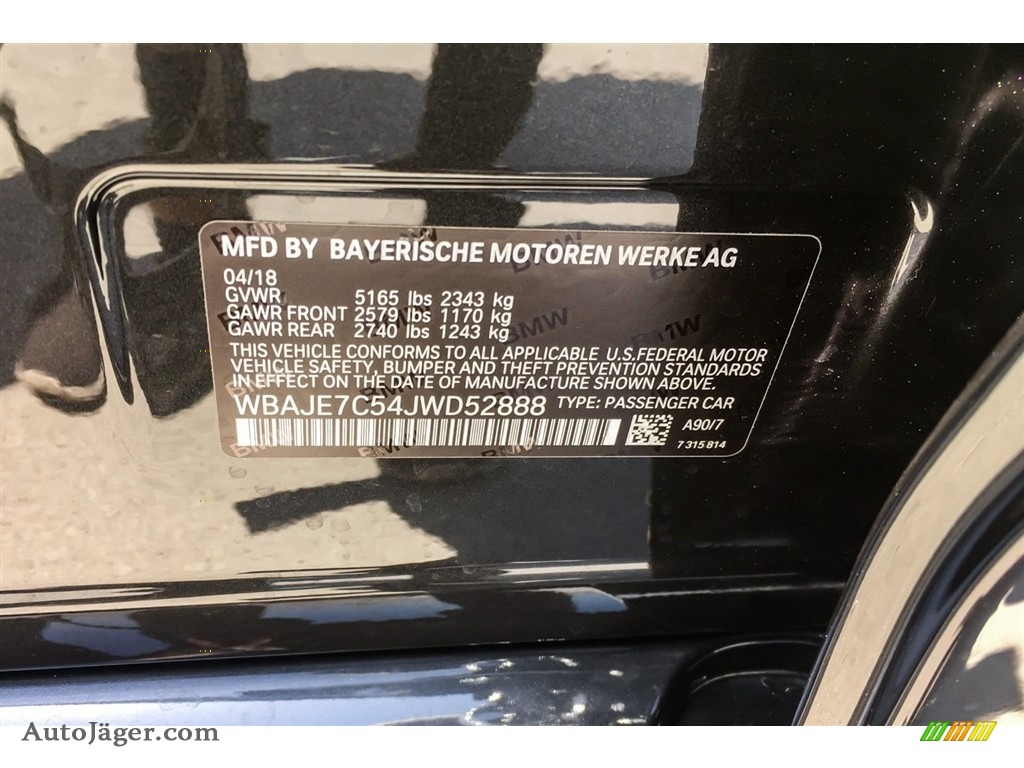 2018 5 Series 540i xDrive Sedan - Dark Graphite Metallic / Black photo #11
