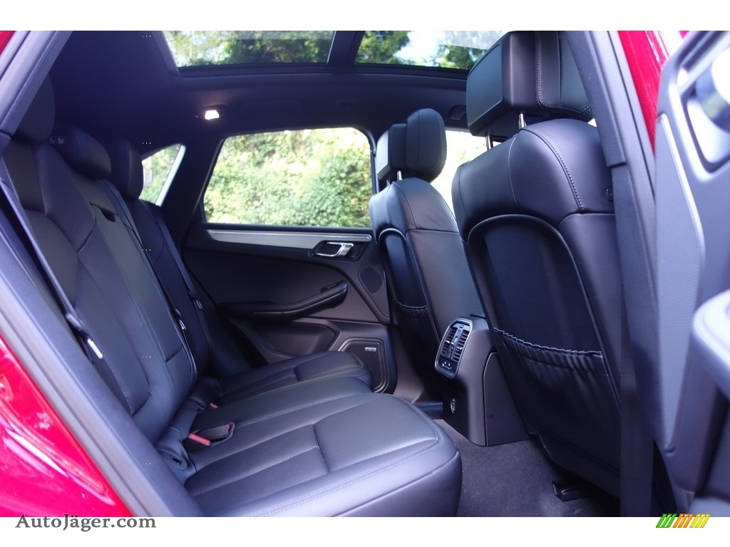 2018 Macan GTS - Carmine Red / Black photo #19 2018 Macan GTS - Carmine Red / Black photo #19