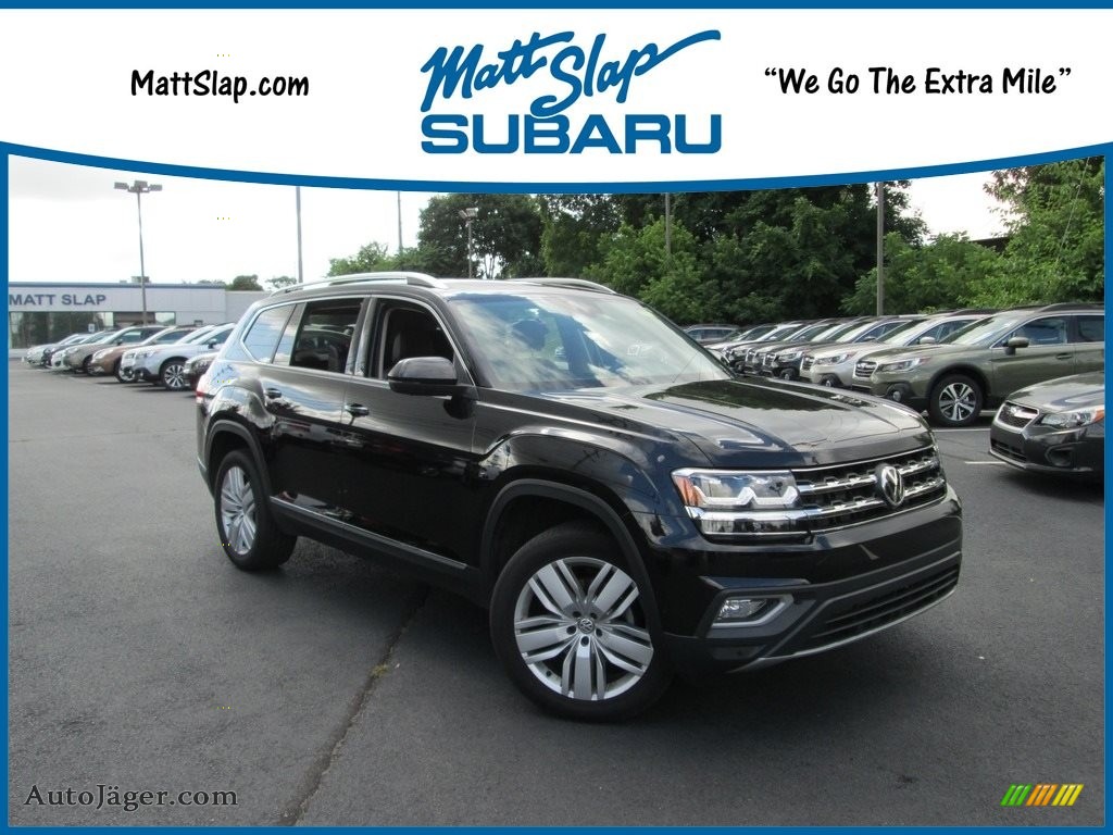 Deep Black Pearl / Titan Black Volkswagen Atlas SEL Premium 4Motion