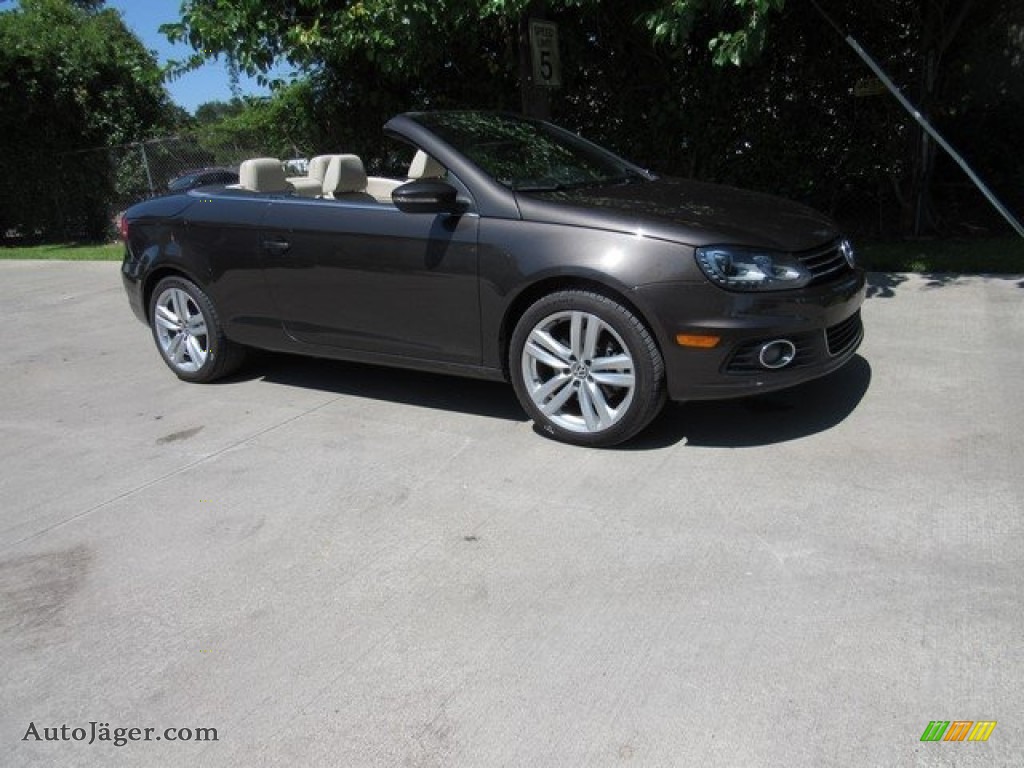 Indium Gray Metallic / Cornsilk Beige Volkswagen Eos Executive