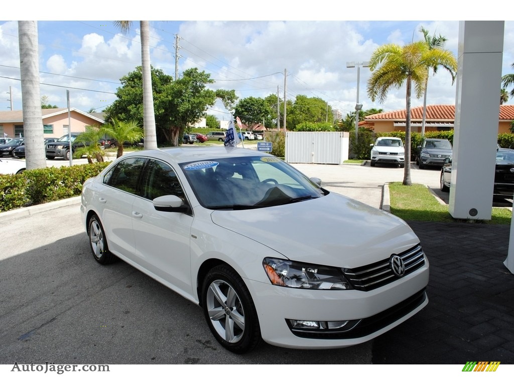 2015 Passat Wolfsburg Edition Sedan - Candy White / Titan Black photo #1