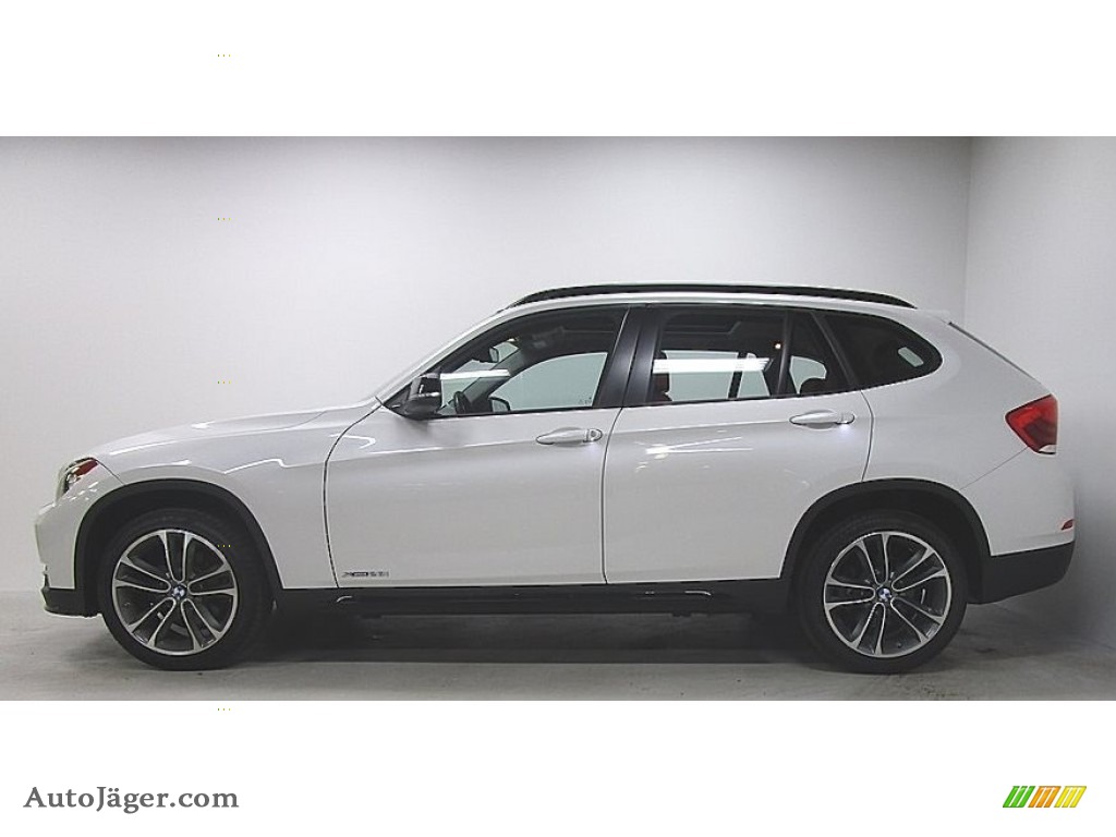 2015 X1 xDrive28i - Mineral White Metallic / Coral Red/Grey-Black Piping photo #2