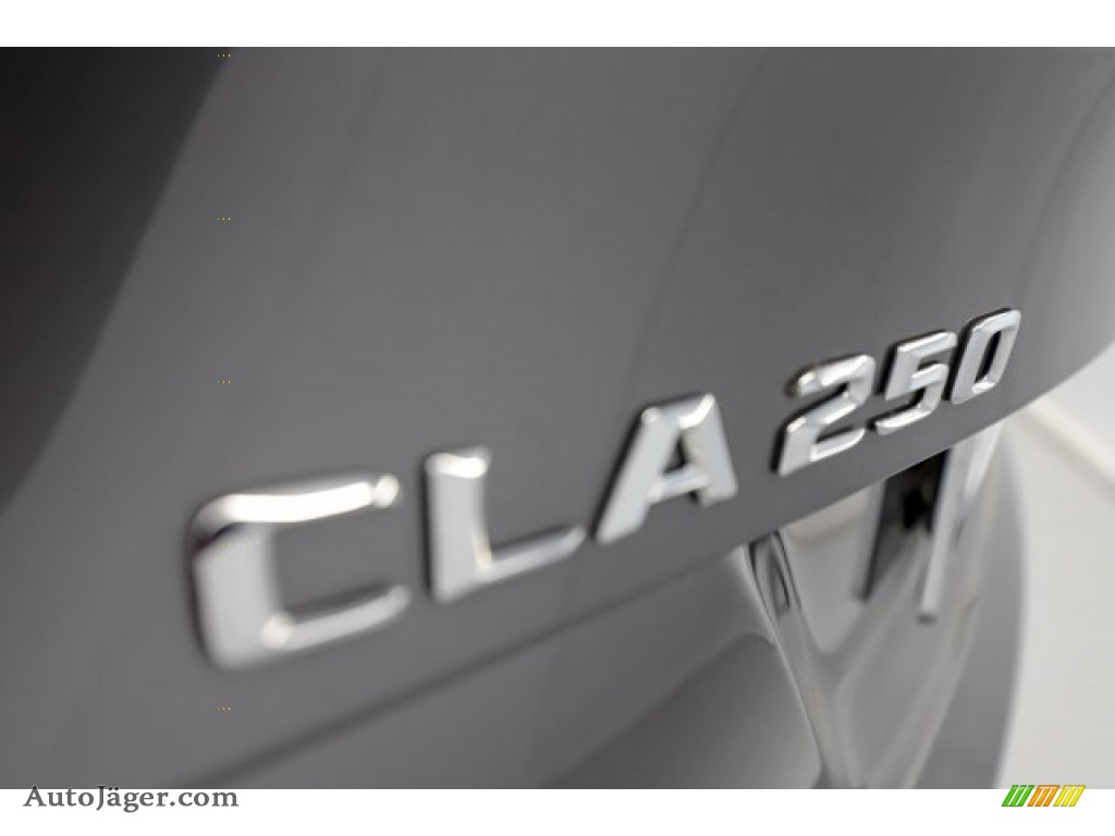 2015 CLA 250 - Mountain Grey Metallic / Black photo #10