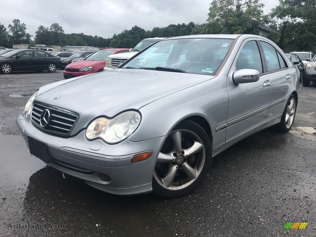 Brilliant Silver Metallic / Charcoal Mercedes-Benz C 320 Sedan