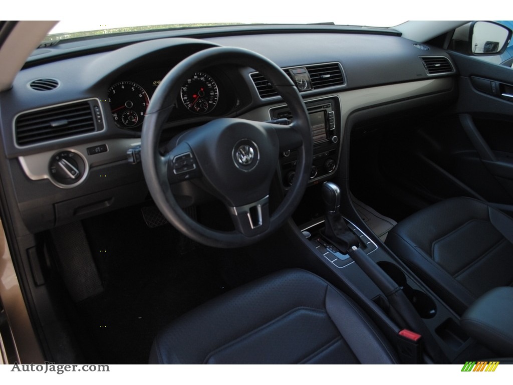 2015 Passat Wolfsburg Edition Sedan - Titanium Beige / Titan Black photo #15