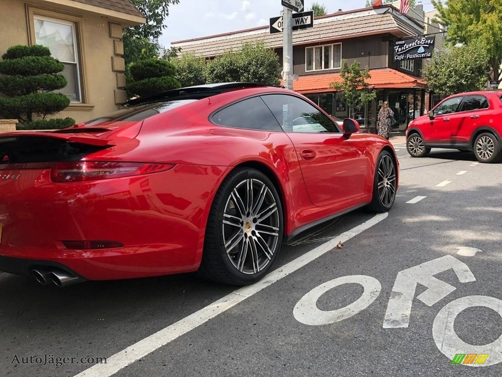 2015 911 Carrera 4S Coupe - Guards Red / Black photo #19