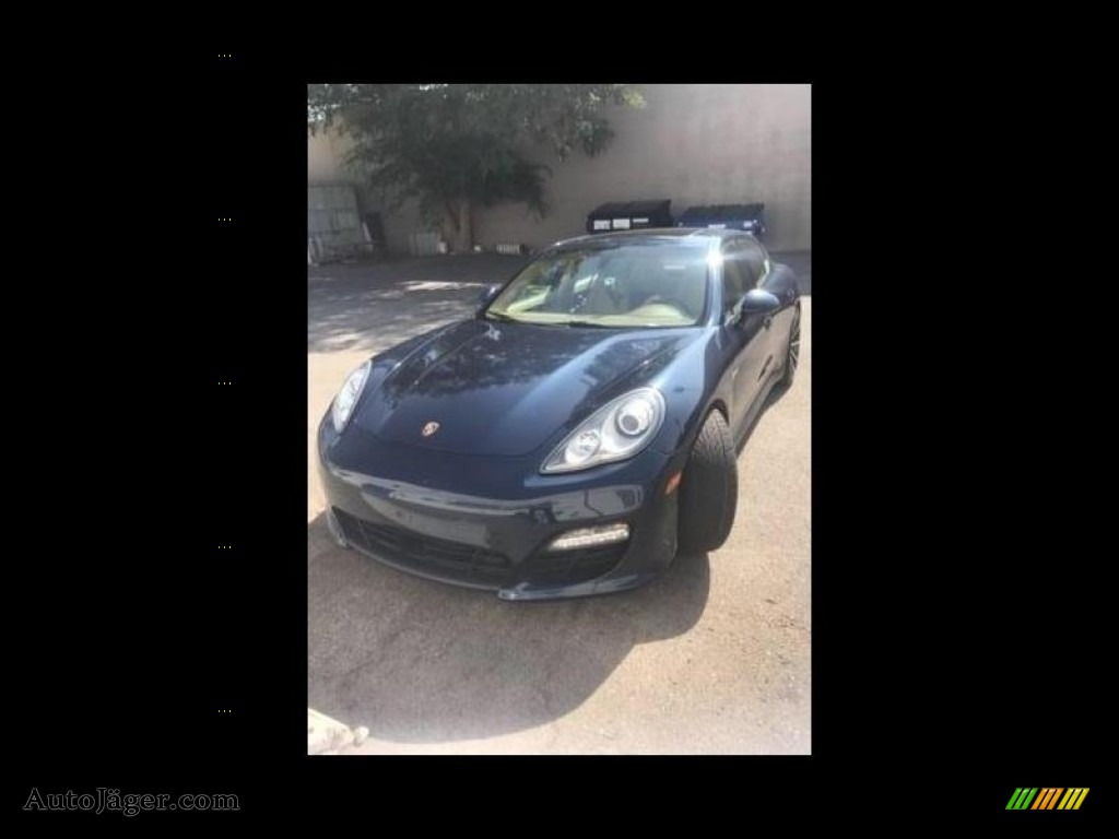 Dark Blue Metallic / Luxor Beige Porsche Panamera 4