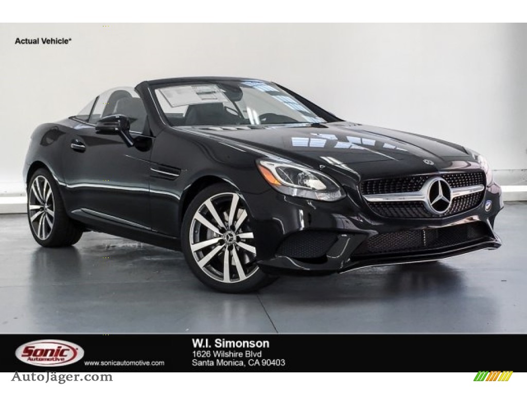 Black / Black Mercedes-Benz SLC 300 Roadster