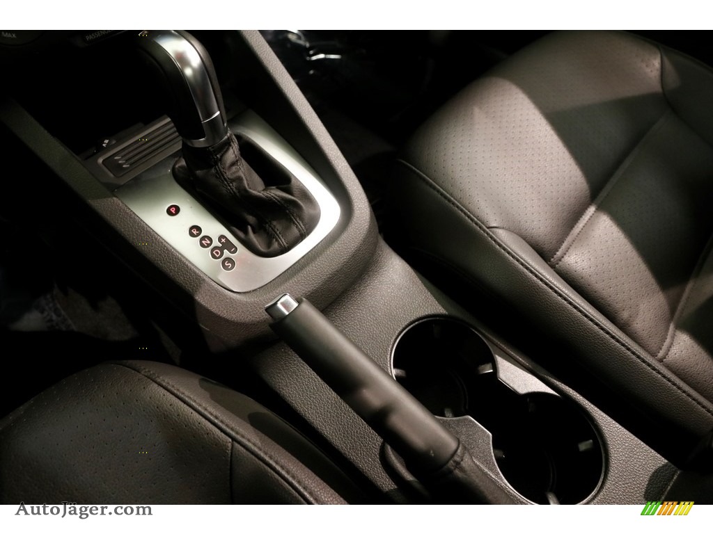 2014 Jetta SE Sedan - Platinum Gray Metallic / Titan Black photo #10