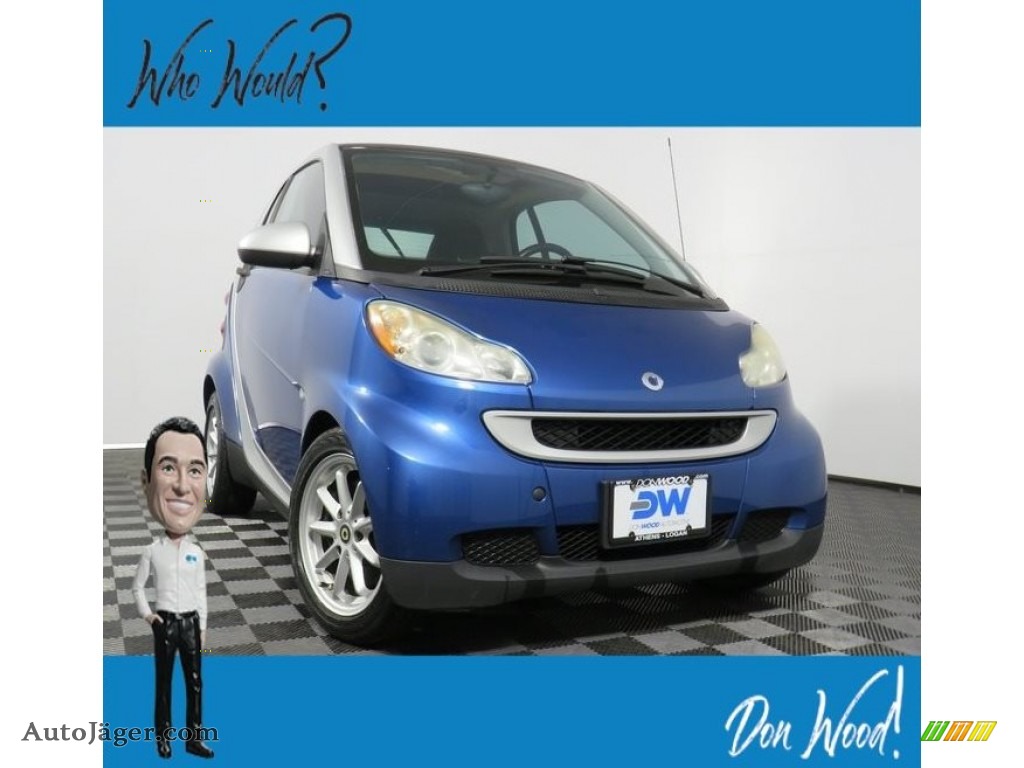 Blue Metallic / Design Black Smart fortwo passion coupe