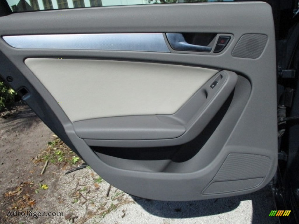 2009 A4 2.0T Premium quattro Sedan - Meteor Grey Pearl Effect / Light Grey photo #69