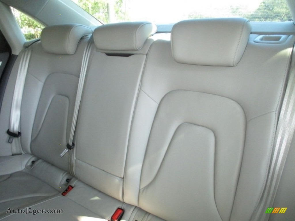 2009 A4 2.0T Premium quattro Sedan - Meteor Grey Pearl Effect / Light Grey photo #73