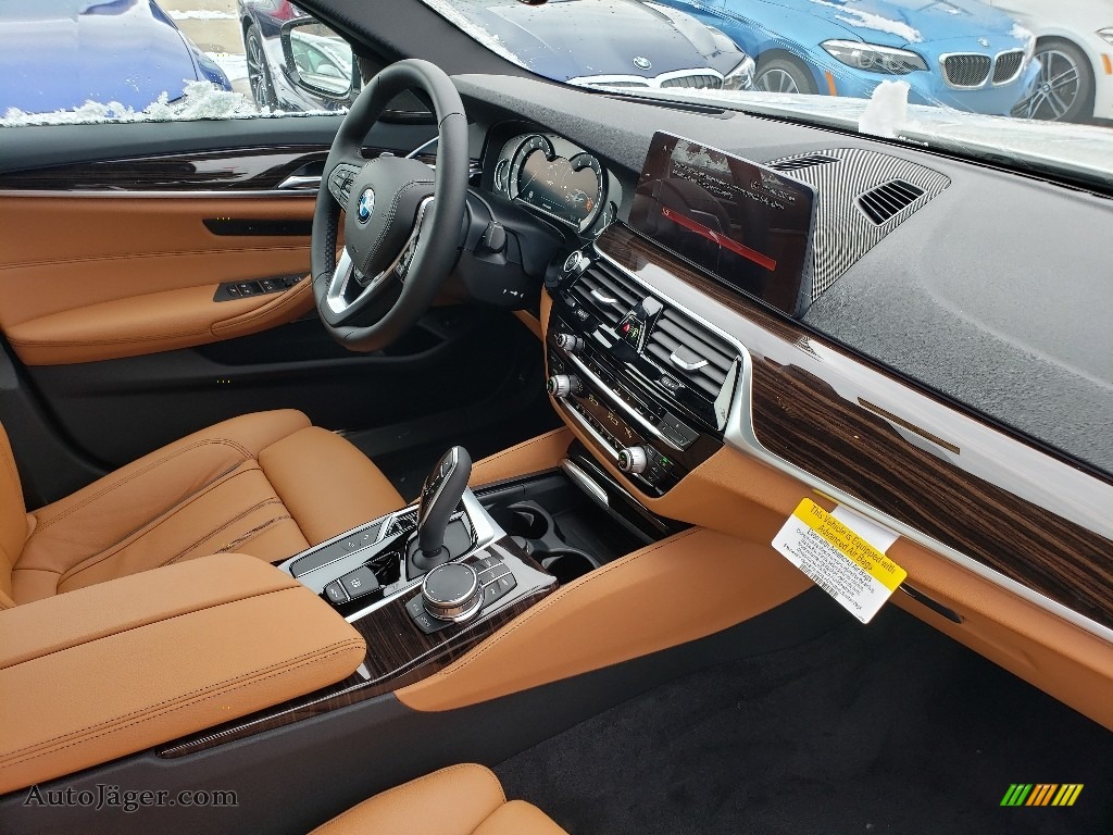 2019 5 Series 540i xDrive Sedan - Mineral White Metallic / Cognac photo #4