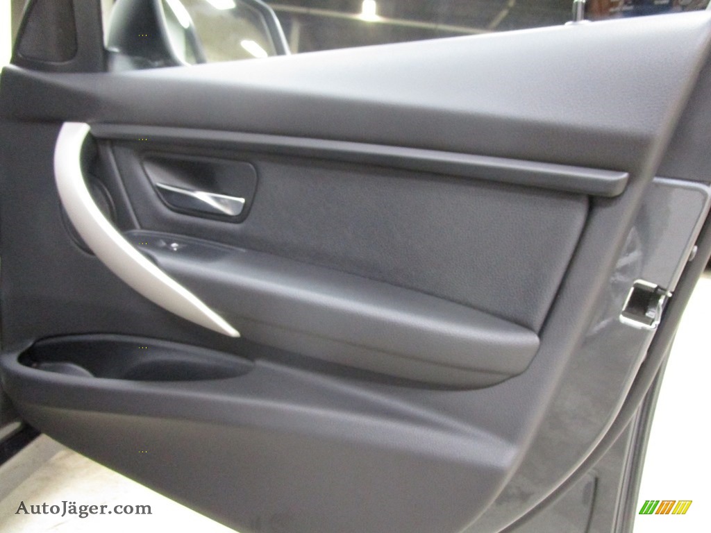 2018 3 Series 320i xDrive Sedan - Mineral Grey Metallic / Black photo #10