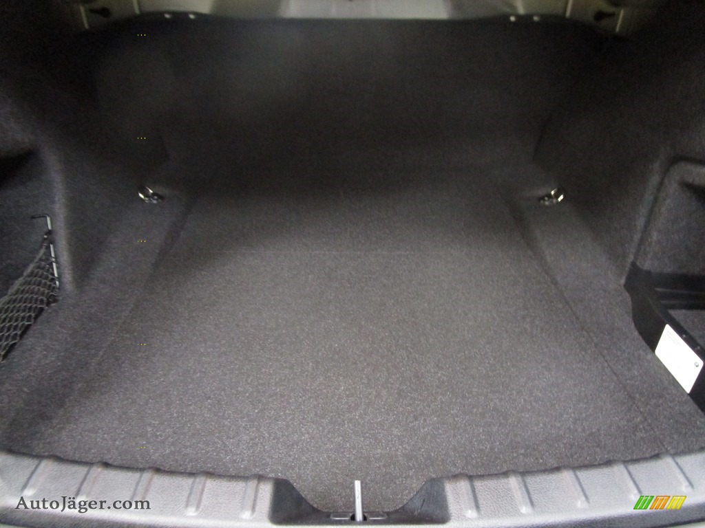 2018 3 Series 320i xDrive Sedan - Mineral Grey Metallic / Black photo #17