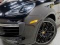 Porsche Cayenne Turbo Black photo #9