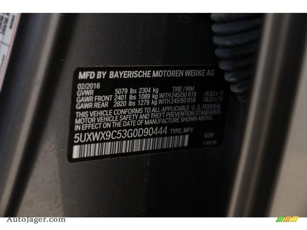 2016 X3 xDrive28i - Space Grey Metallic / Black photo #25