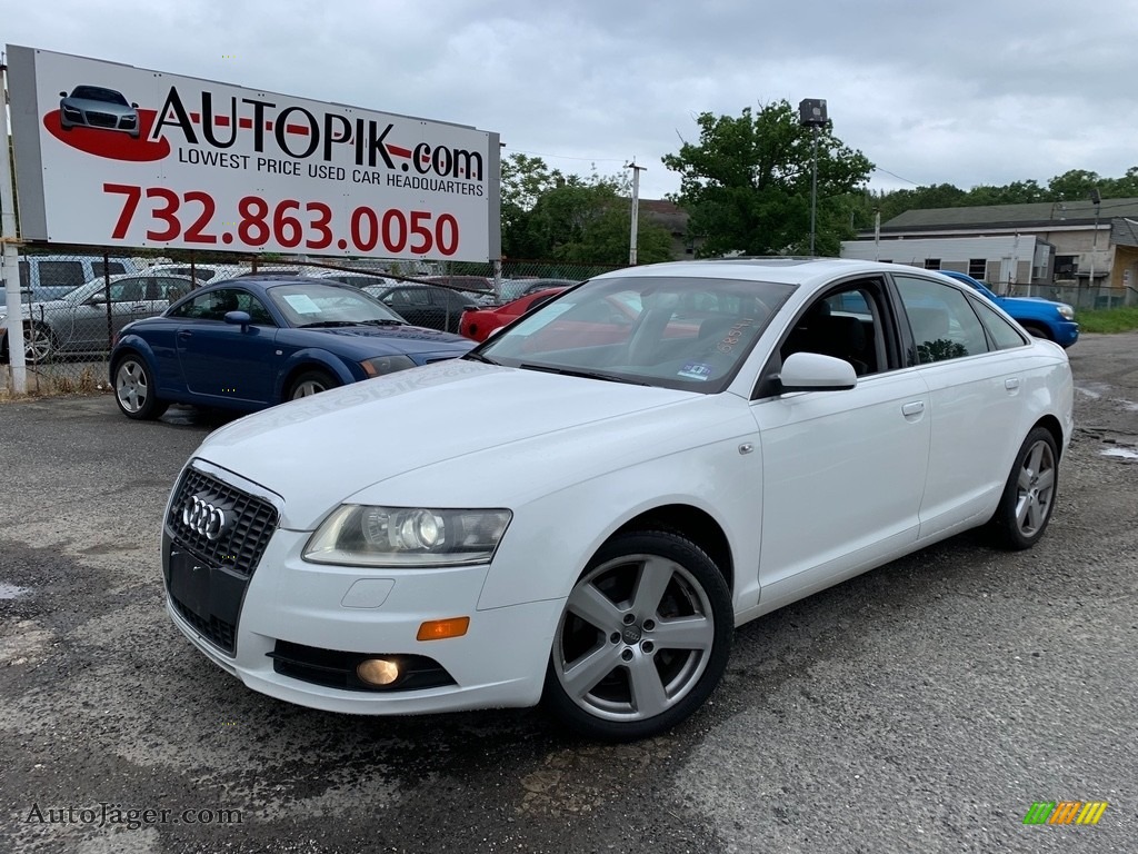 Ibis White / Black Audi A6 3.2 quattro Sedan