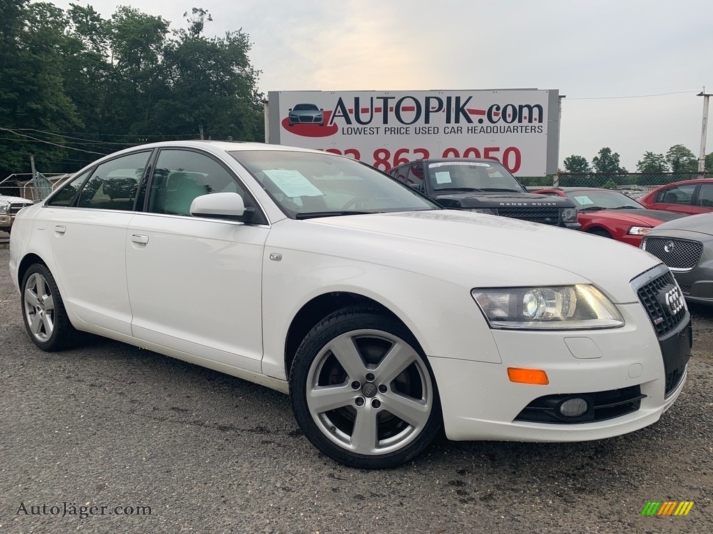 Ibis White / Black Audi A6 3.2 quattro Sedan