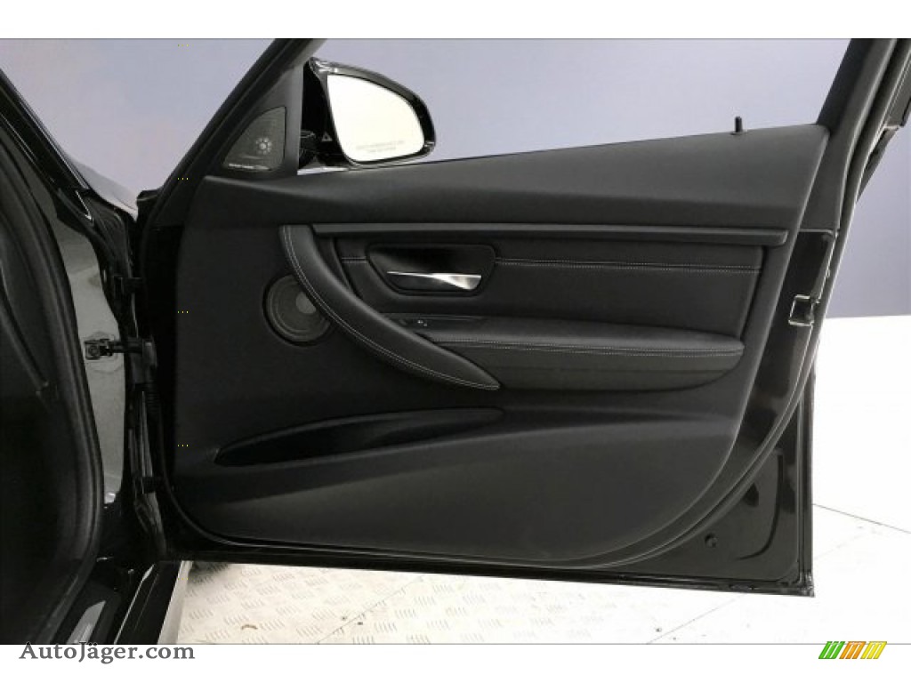 2018 M3 Sedan - Black Sapphire Metallic / Black photo #25