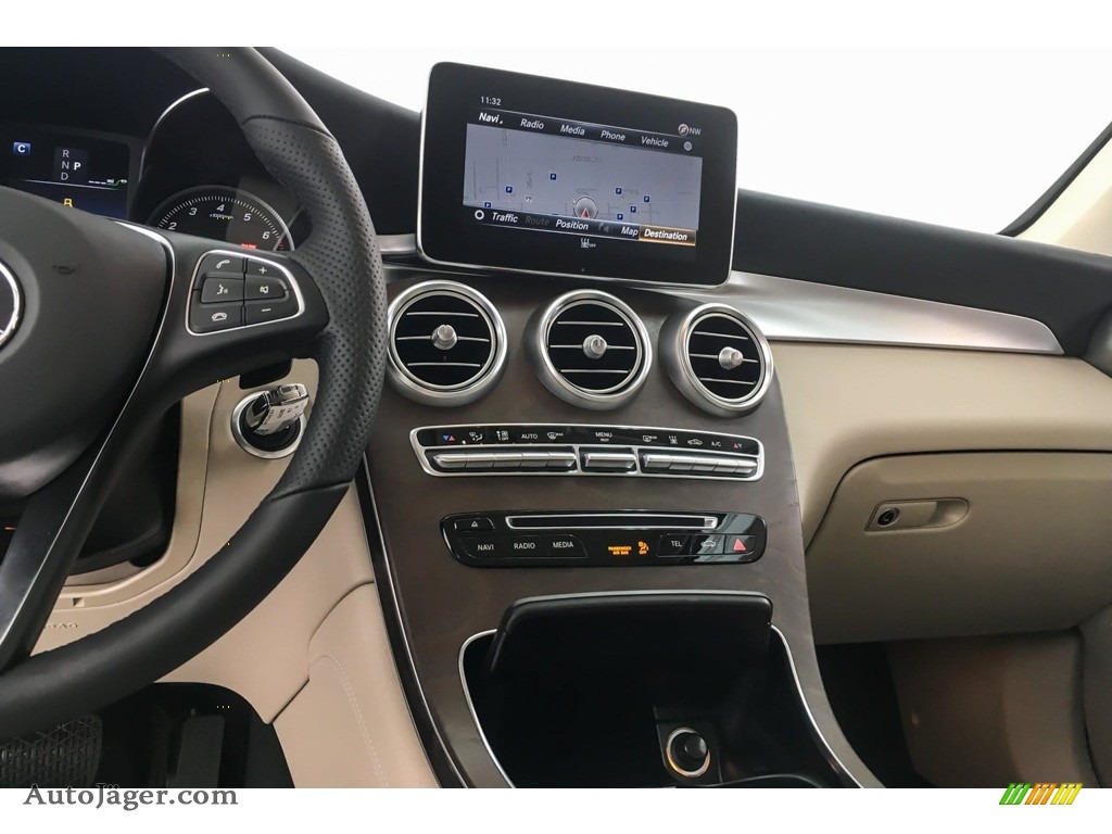 2019 GLC 350e 4Matic - Black / Silk Beige/Black photo #6 2019 GLC 350e 4Matic - Black / Silk Beige/Black photo #6