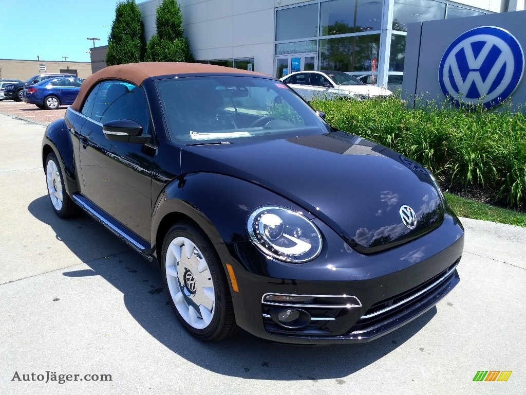 Deep Black Pearl / Titan Black Volkswagen Beetle Final Edition Convertible
