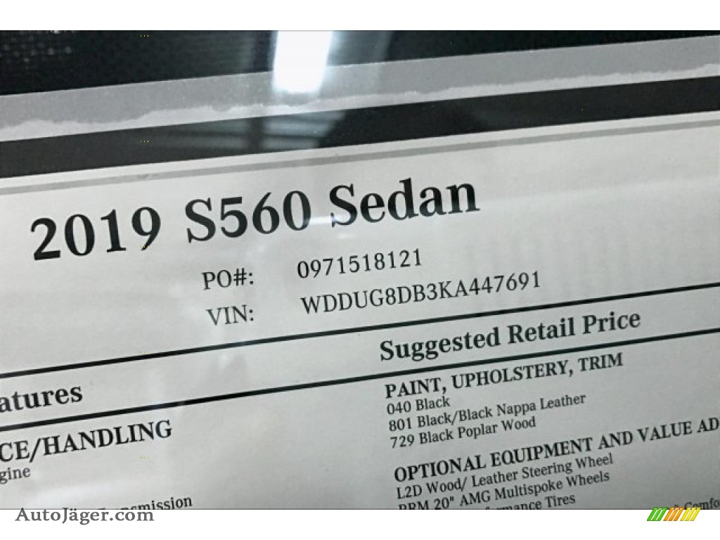 2019 S 560 Sedan - Black / Black photo #12