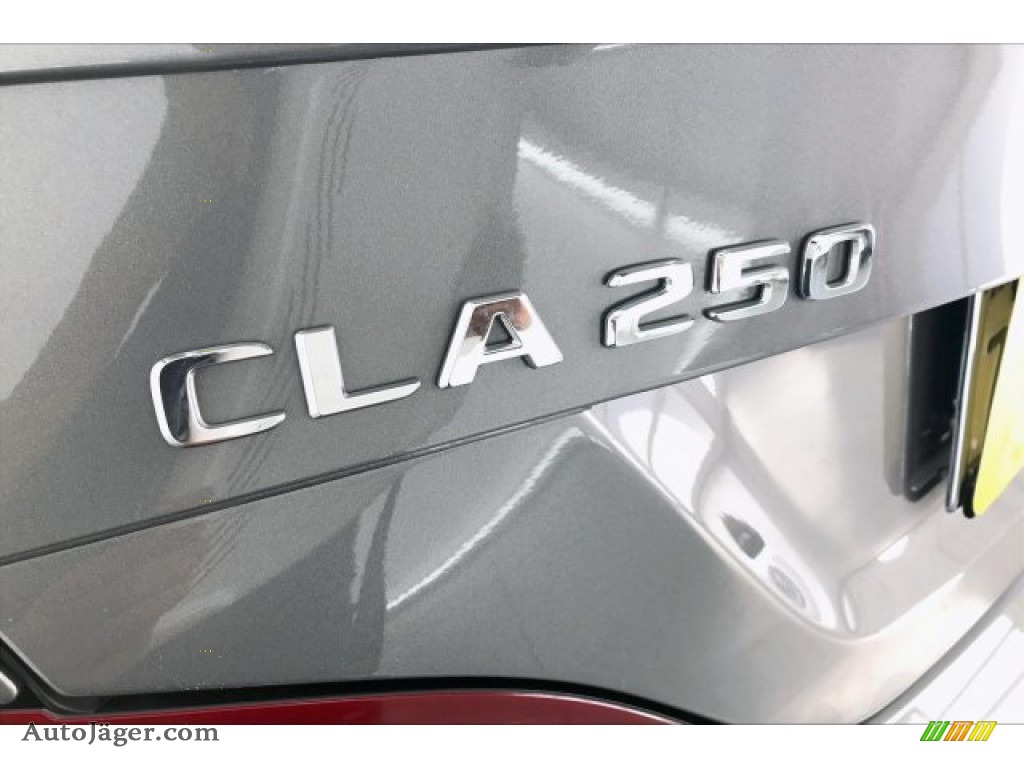 2017 CLA 250 Coupe - Mountain Grey Metallic / Black photo #27