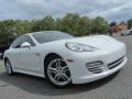 Porsche Panamera 4 Platinum Edition Carrara White photo #3