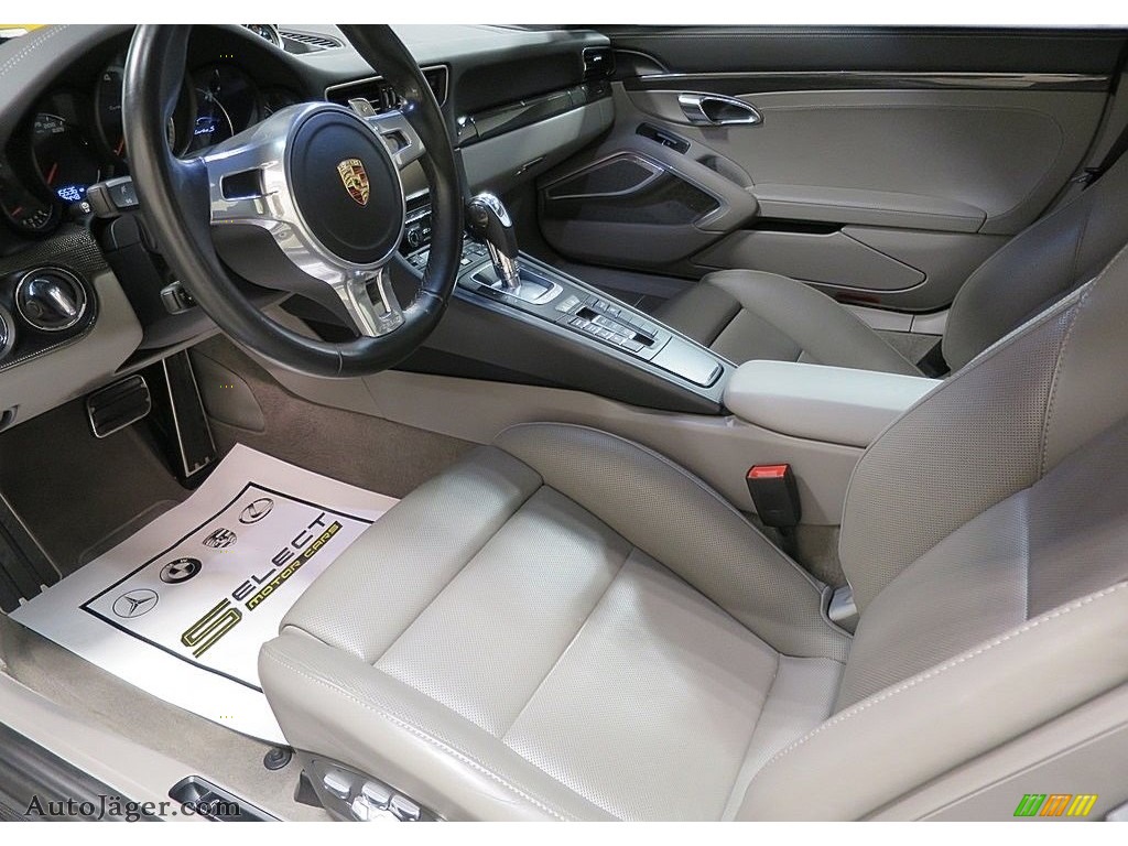 2015 911 Turbo S Coupe - White / Platinum Grey photo #14
