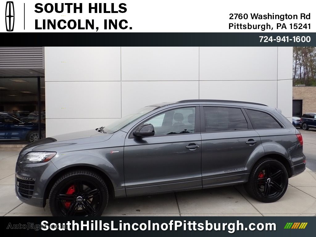 Graphite Gray Metallic / Black Audi Q7 3.0 Prestige quattro