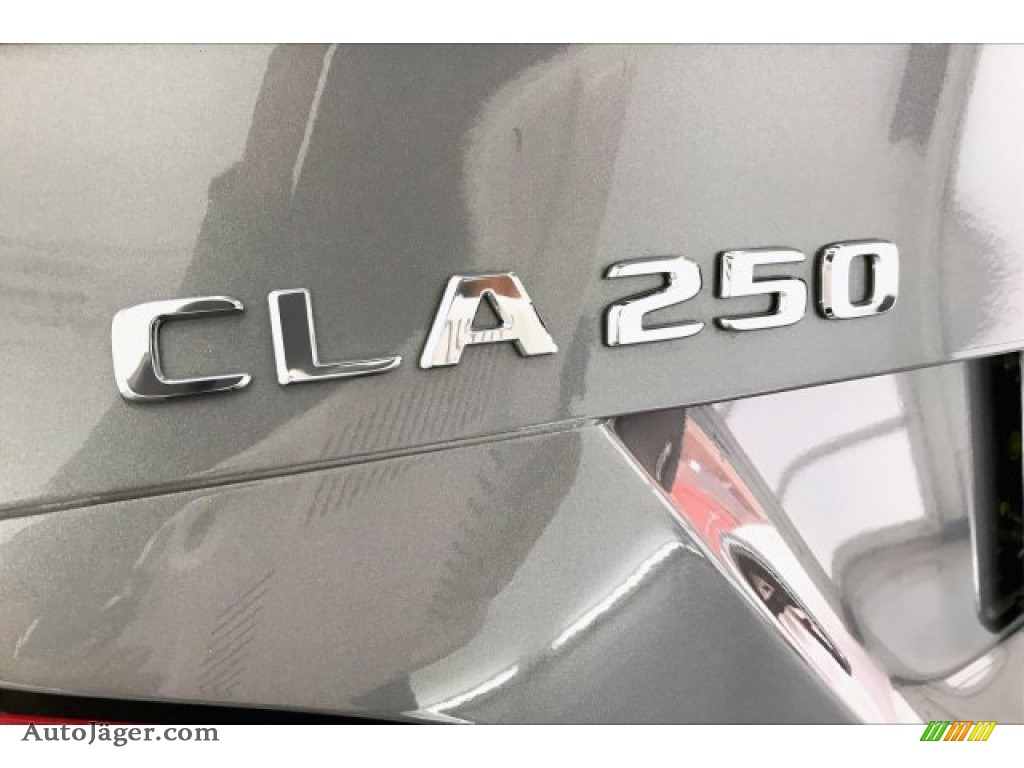 2017 CLA 250 Coupe - Mountain Grey Metallic / Black photo #27