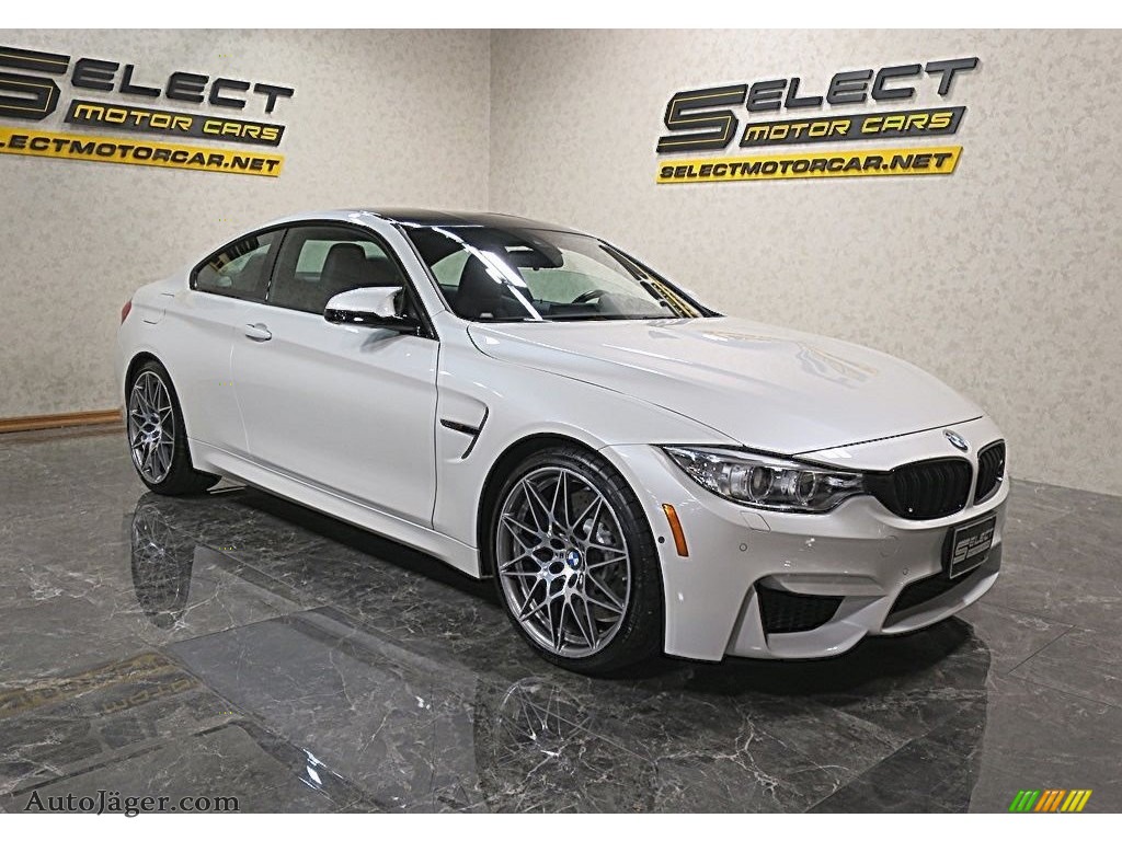 2017 M4 Coupe - Mineral White Metallic / Carbonstructure Anthracite/Black photo #4