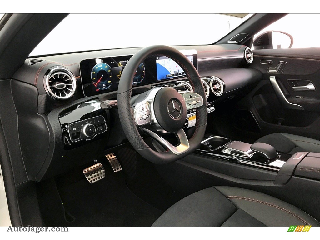 2020 CLA 250 Coupe - Digital White Metallic / Black photo #4