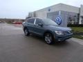 Volkswagen Tiguan SEL 4MOTION Stone Blue Metallic photo #2
