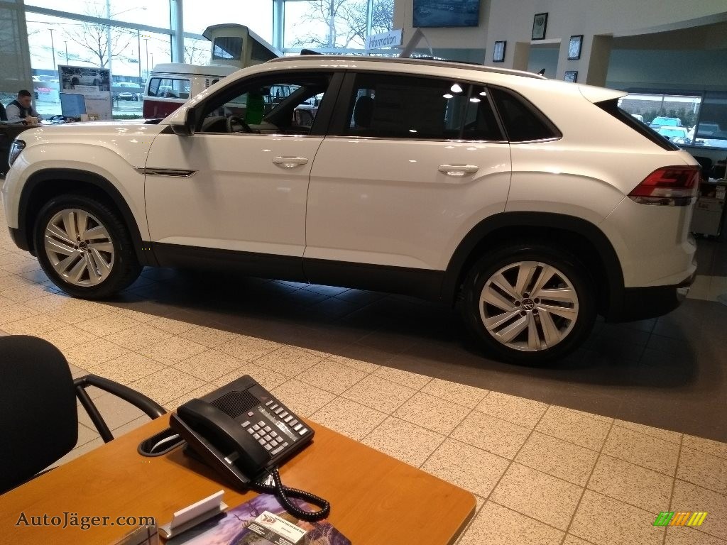 Pure White / Titan Black Volkswagen Atlas Cross Sport SE Technology 4Motion