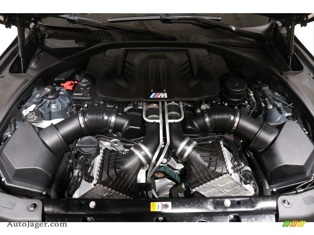 2013 M6 Coupe - Singapore Grey Metallic / BMW Individual Platinum/Black photo #24