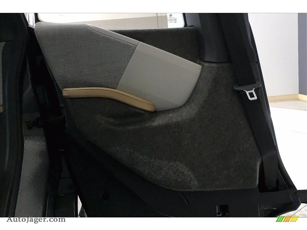 2017 i3 with Range Extender - Fluid Black / Giga Cassia Natural Leather/Carum Spice Grey Wool Cloth photo #25