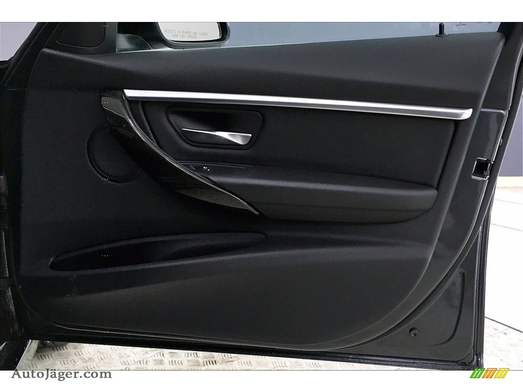 2017 3 Series 330e iPerfomance Sedan - Mineral Grey Metallic / Black photo #24