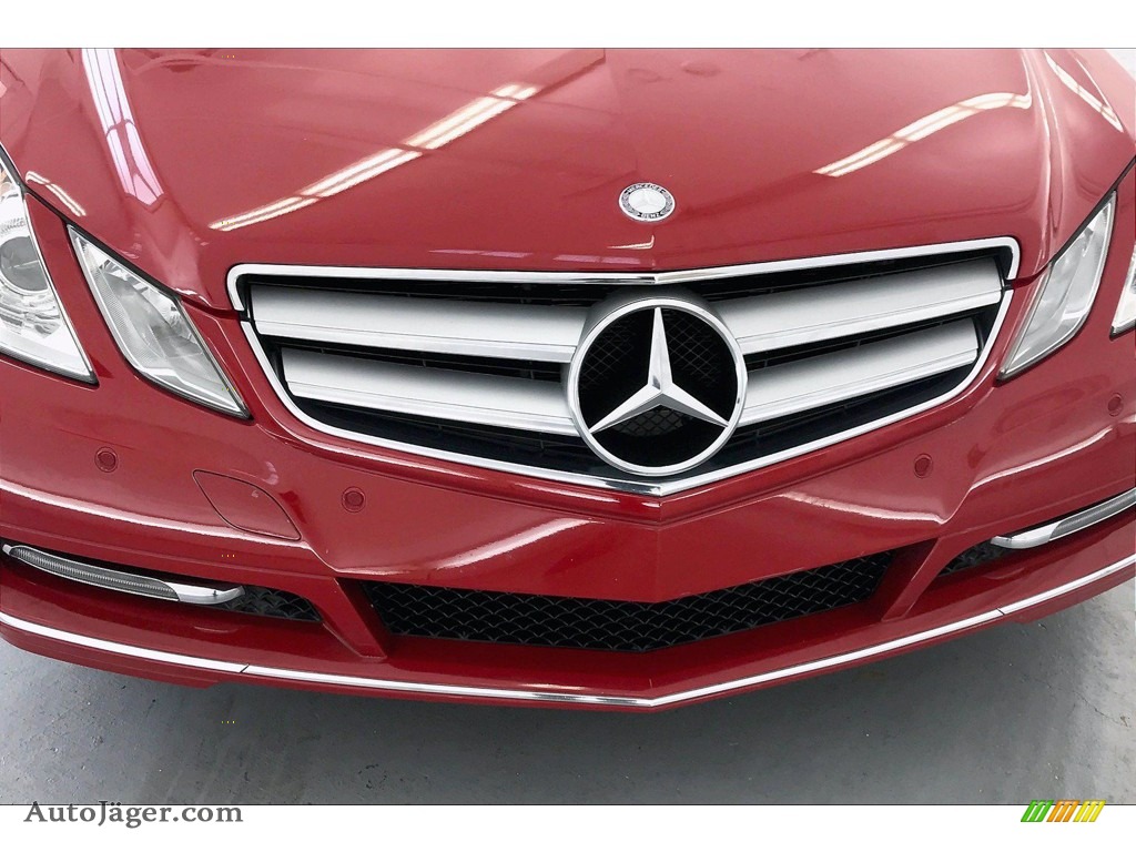 2013 E 350 Coupe - Mars Red / Natural Beige/Black photo #33
