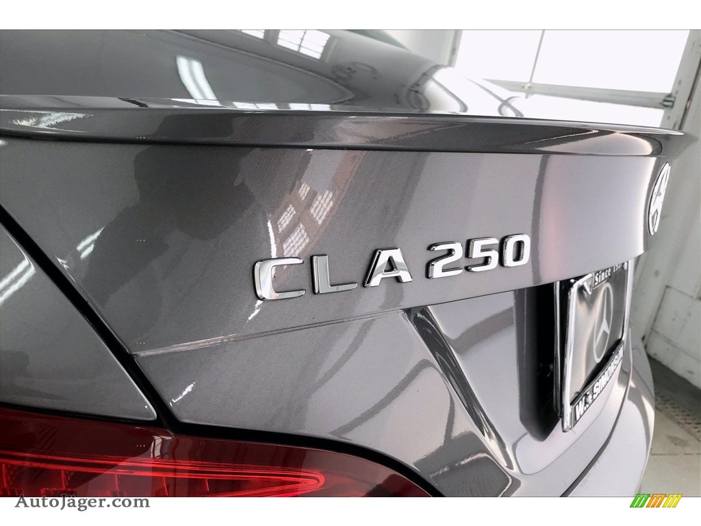 2018 CLA 250 Coupe - Mountain Grey Metallic / Black photo #27