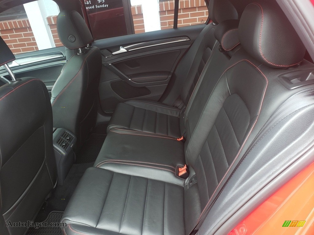 2016 Golf GTI 2 Door 2.0T SE - Toenado Red / Titan Black photo #32