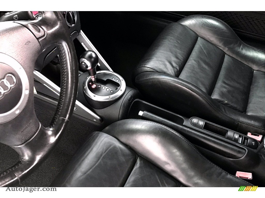 2005 TT 1.8T Roadster - Dolomite Grey Pearl Effect / Ebony Black photo #20
