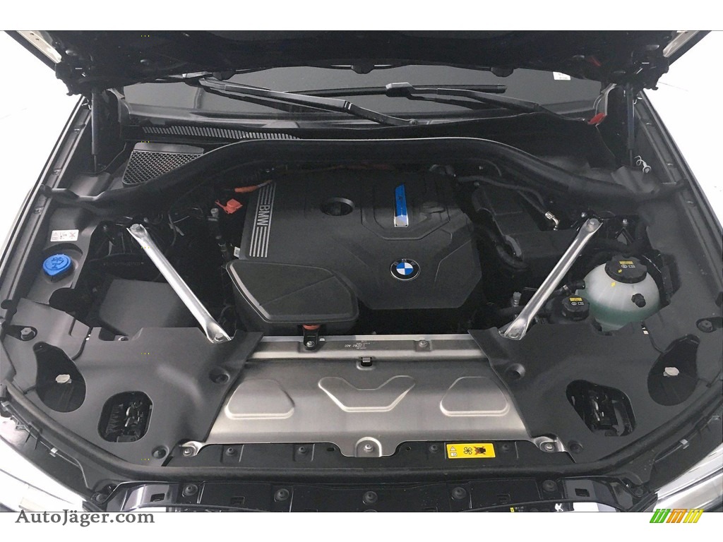 2021 X3 xDrive30e - Carbon Black Metallic / Black photo #10