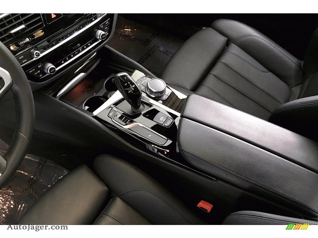 2017 5 Series 540i Sedan - Dark Graphite Metallic / Black photo #16